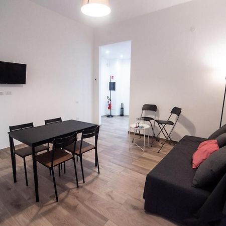 Nizza Apartment In Centro Salerno Bagian luar foto