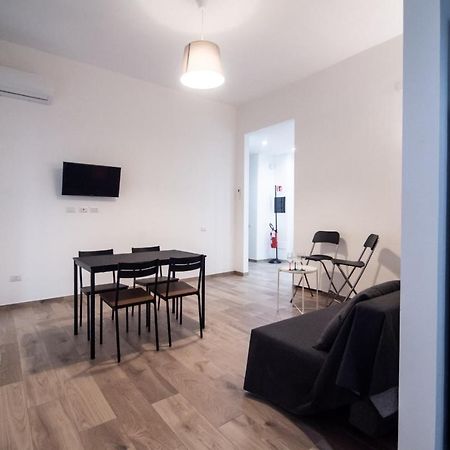 Nizza Apartment In Centro Salerno Bagian luar foto